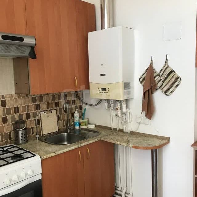 Продаётся 5-комнатная квартира, 152 м²