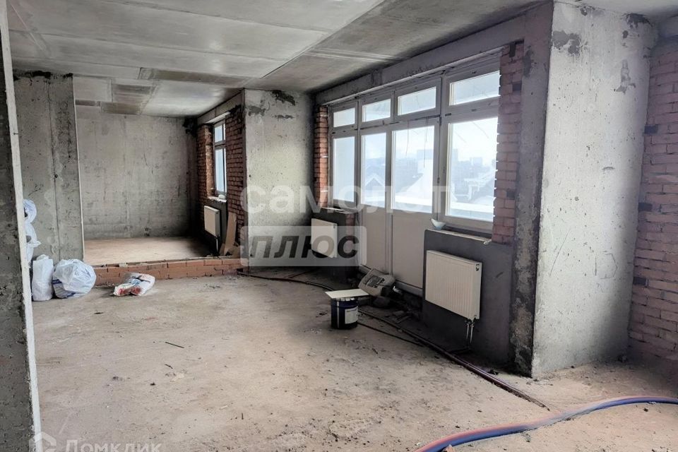 Продаётся 2-комнатная квартира, 90.5 м²