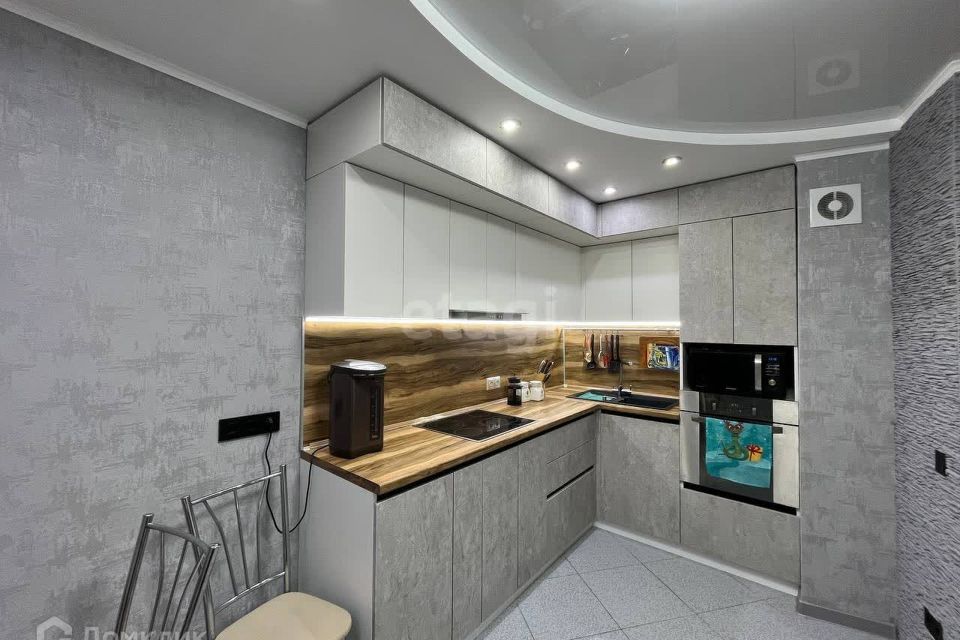 Продаётся 3-комнатная квартира, 90 м²