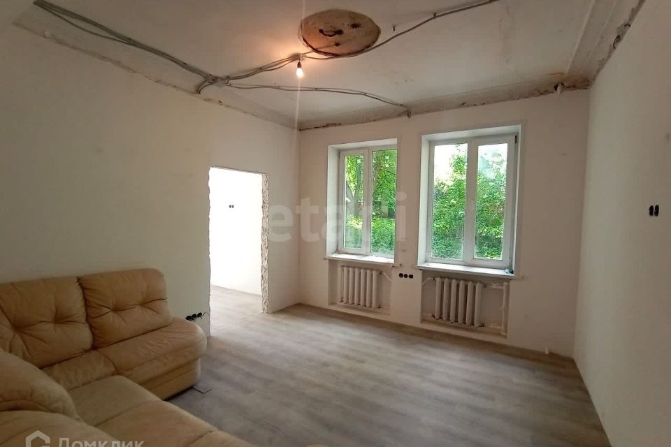 Продаётся 2-комнатная квартира, 43.7 м²