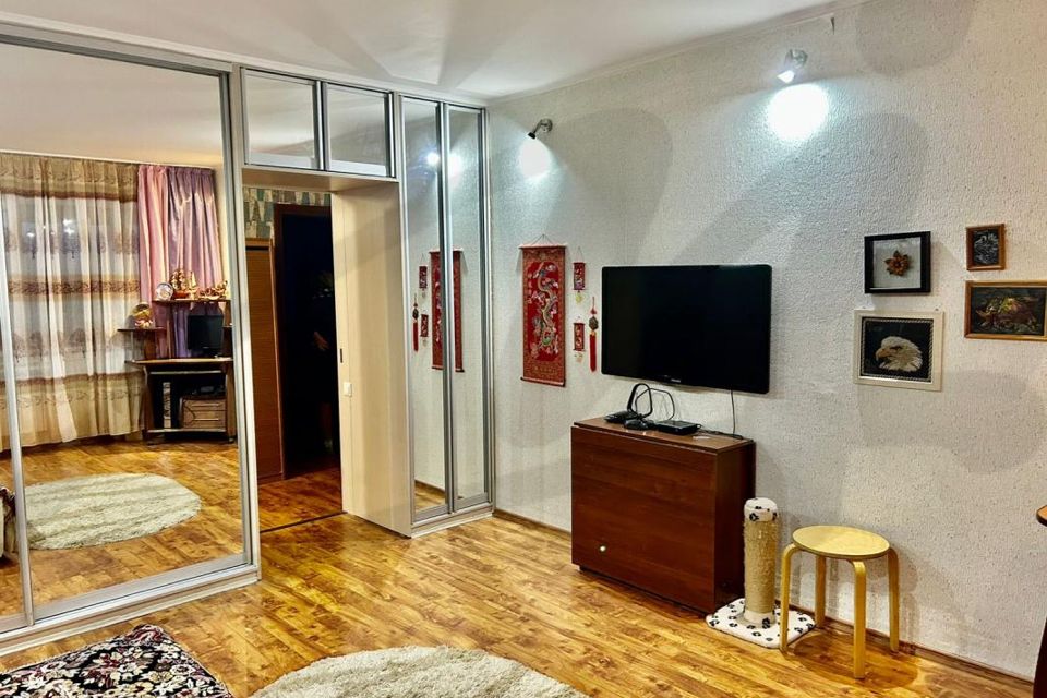 Продаётся 3-комнатная квартира, 62 м²