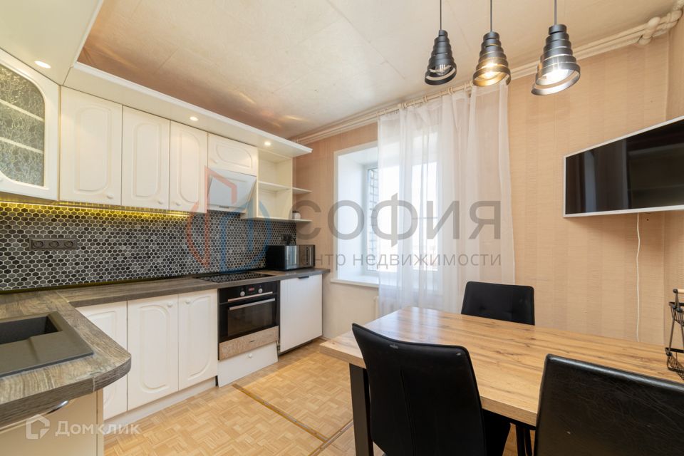 Продаётся 3-комнатная квартира, 70.6 м²
