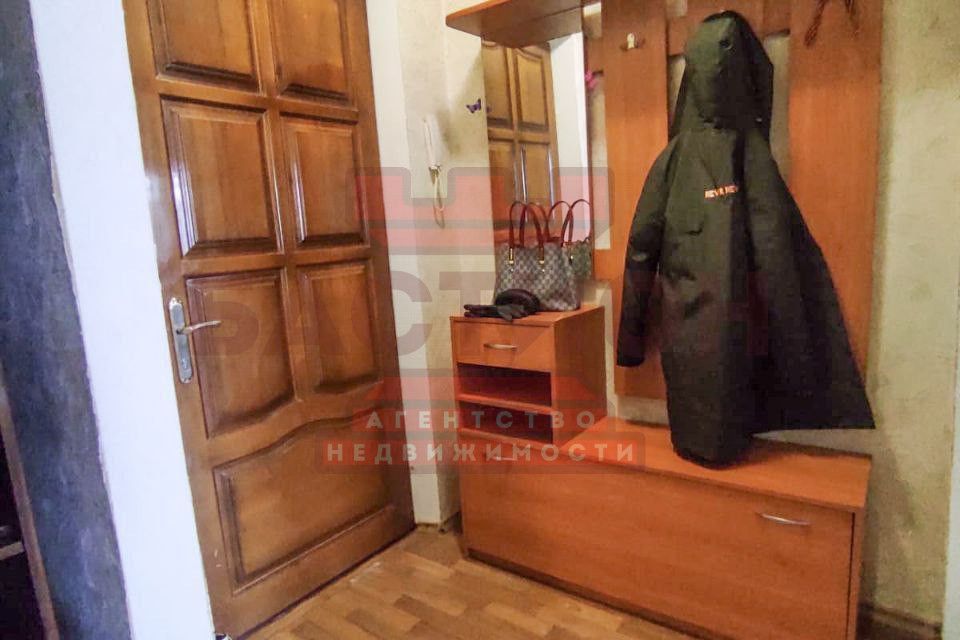Продаётся 1-комнатная квартира, 37 м²