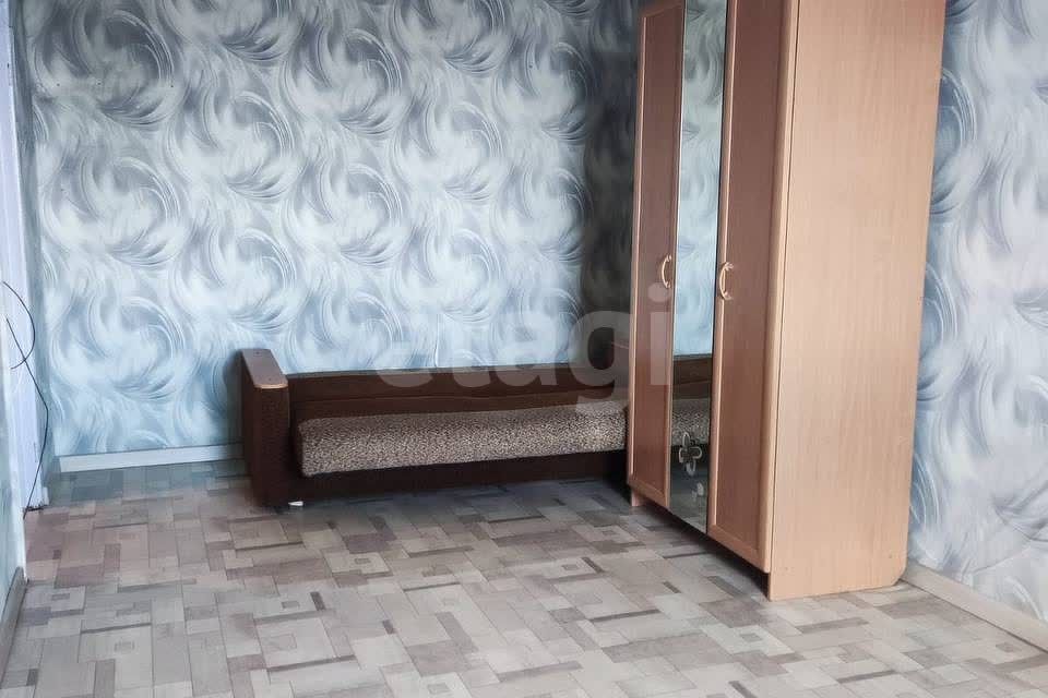 Продаётся 1-комнатная квартира, 32 м²