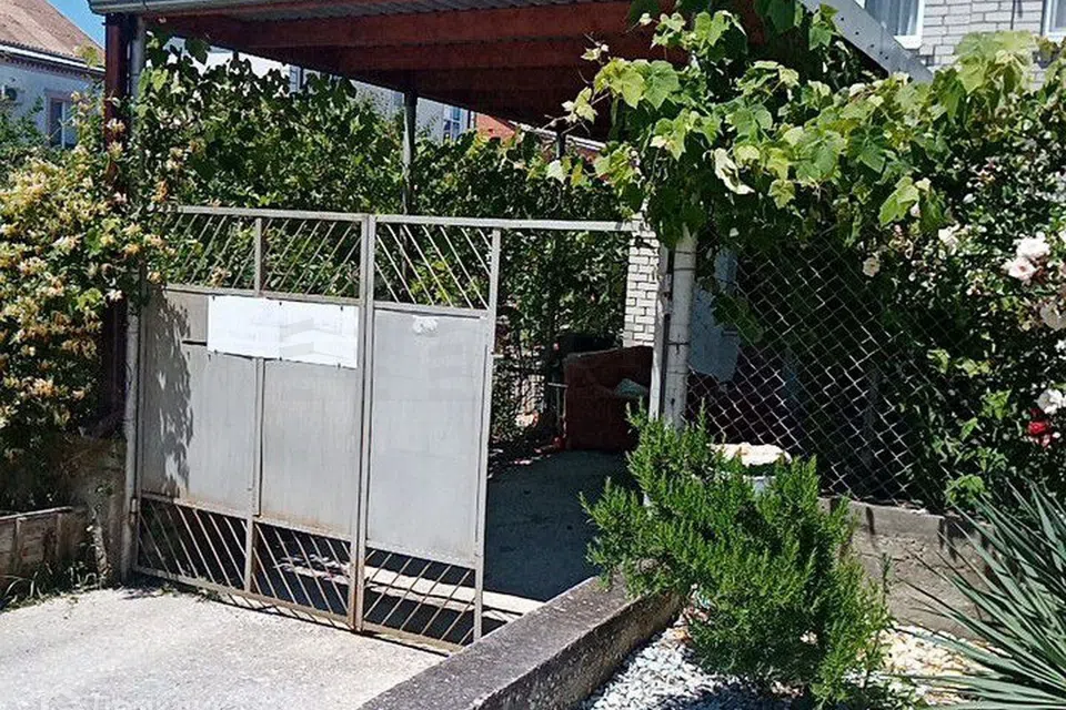 Продаётся 3-этажный дом, 205 м²