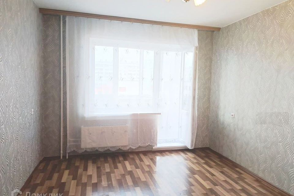 Продаётся 1-комнатная квартира, 37.7 м²