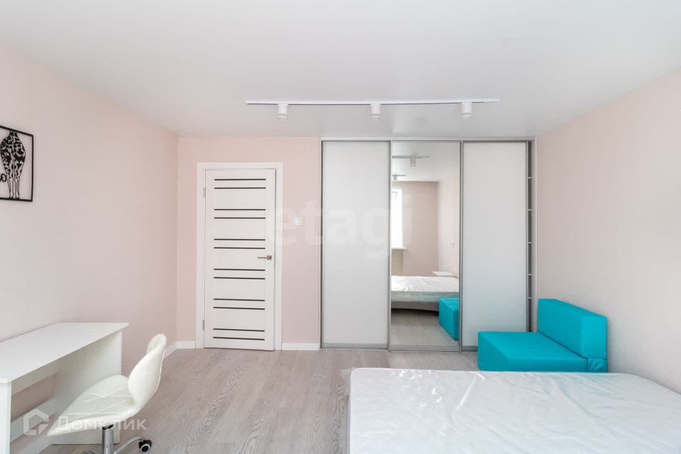 Продаётся 1-комнатная квартира, 35.2 м²