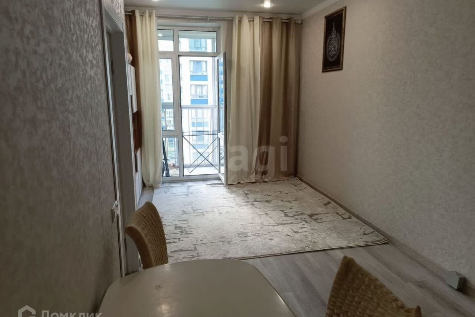 Продаётся 1-комнатная квартира, 42.9 м²