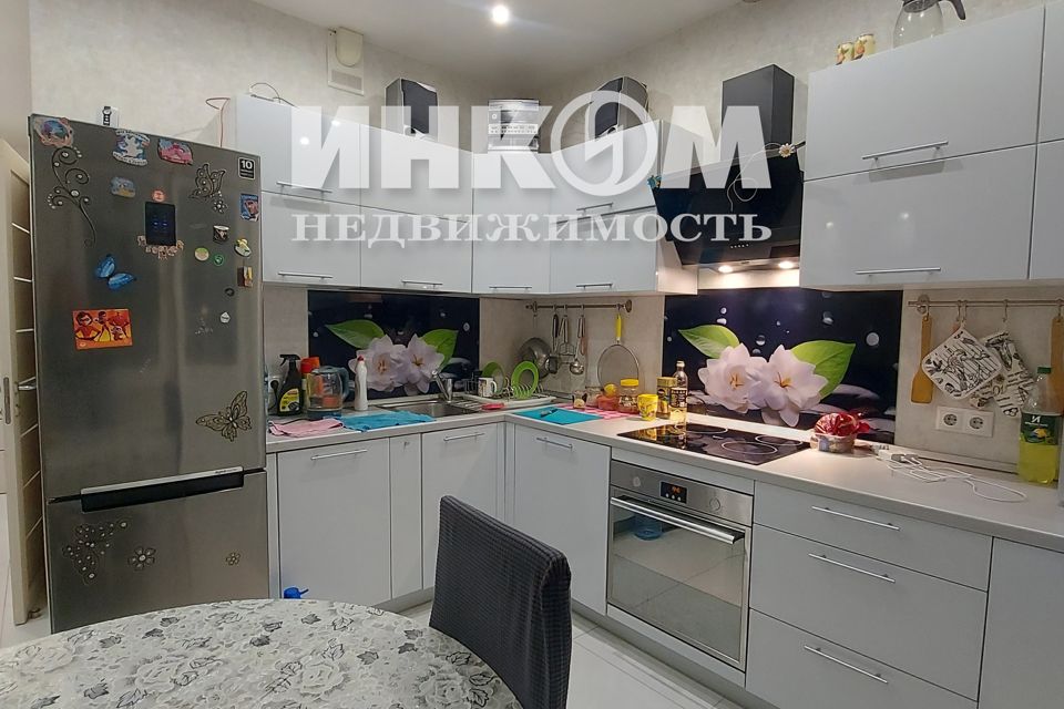 Продаётся 2-комнатная квартира, 62.5 м²