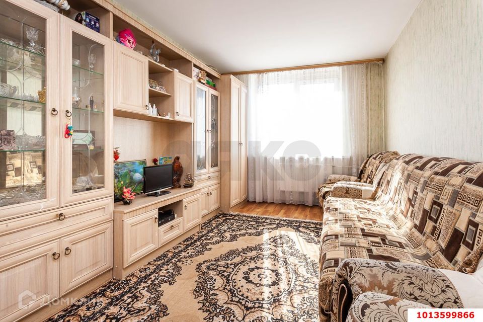 Продаётся 3-комнатная квартира, 72 м²