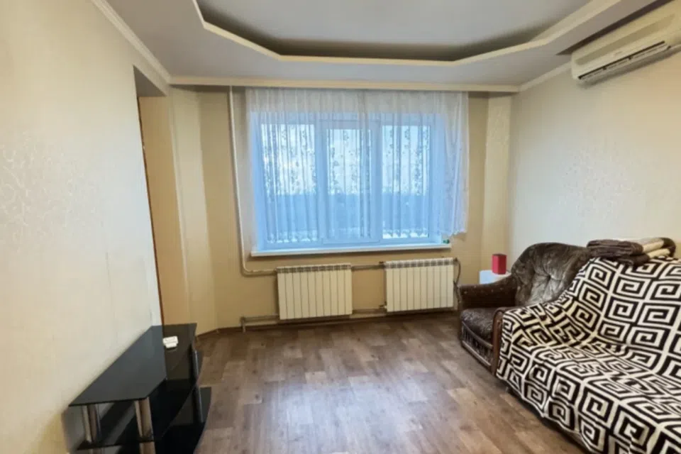 Продаётся 3-комнатная квартира, 72 м²