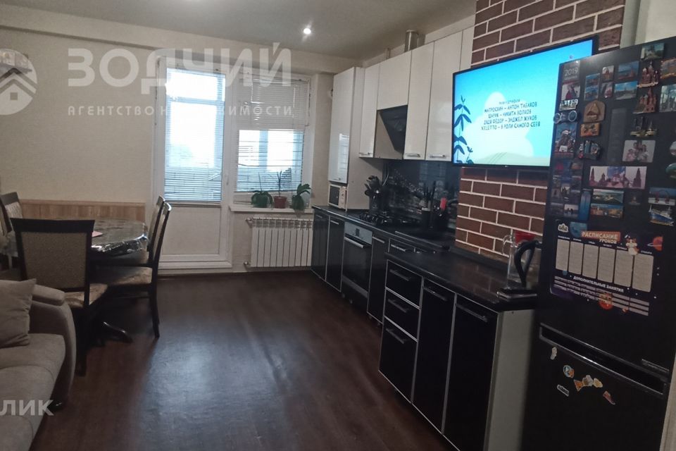Продаётся 2-комнатная квартира, 90 м²
