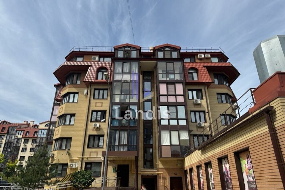 Продаётся 1-комнатная квартира, 38 м²