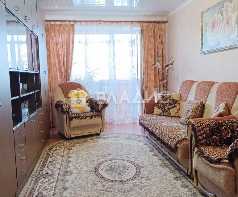 Продаётся 3-комнатная квартира, 57.9 м²