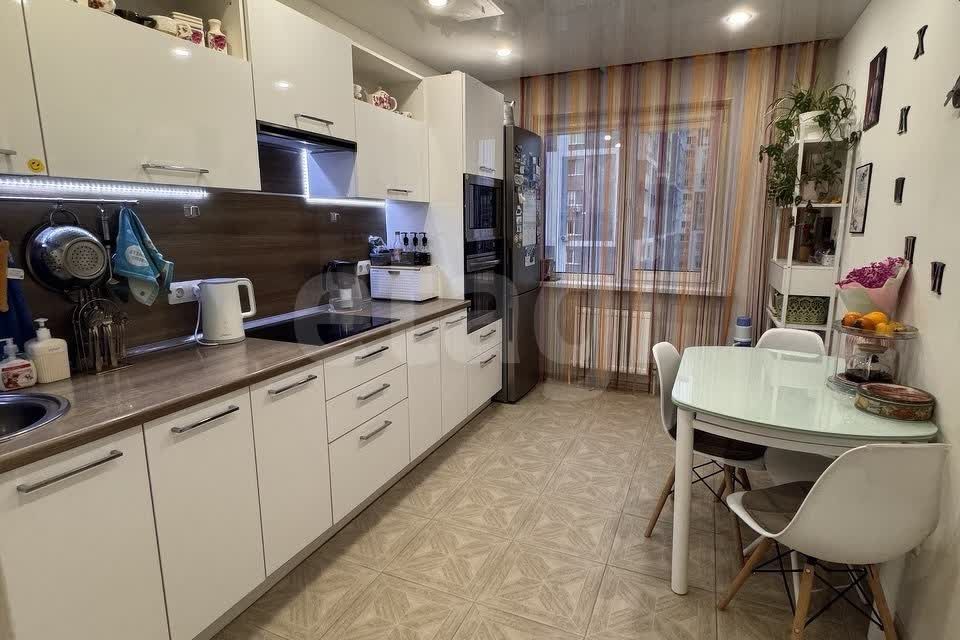 Продаётся 2-комнатная квартира, 53.3 м²