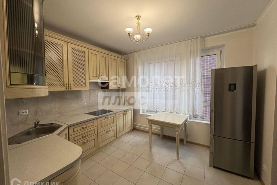 Продаётся 2-комнатная квартира, 70 м²