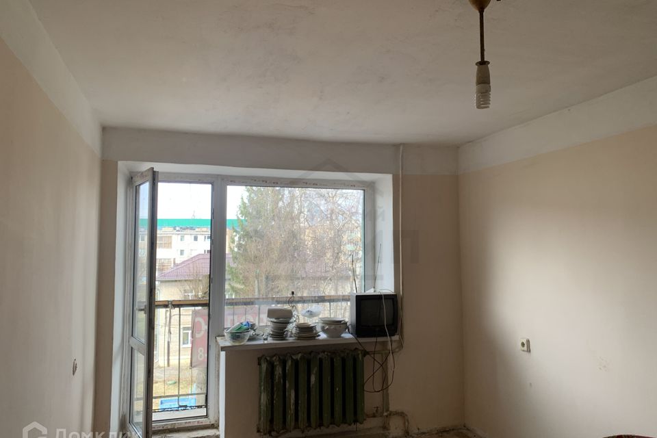Продаётся 3-комнатная квартира, 57.7 м²