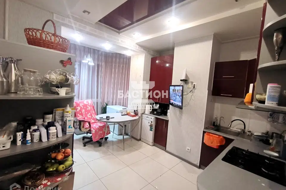 Продаётся 3-комнатная квартира, 93.7 м²