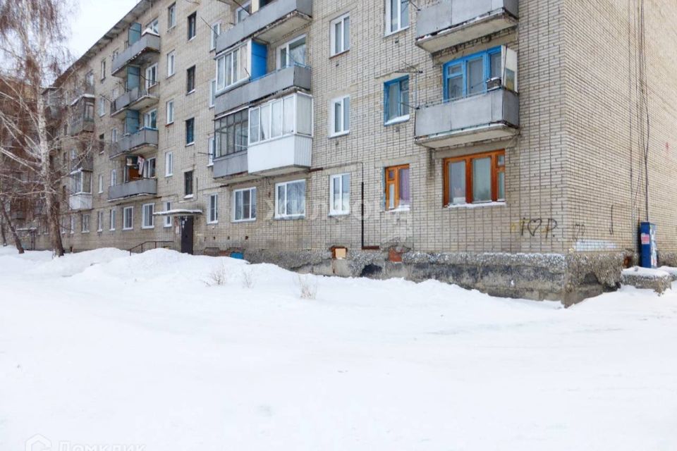 Островского 1б бердск. Бердск улица островского. Бердск, ул. Островского 53 бердск. Островского, 122.
