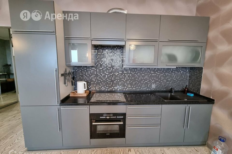 Сдаётся студия, 62 м²