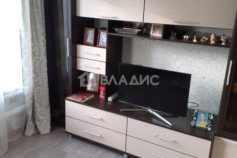 Продаётся 3-комнатная квартира, 48.6 м²