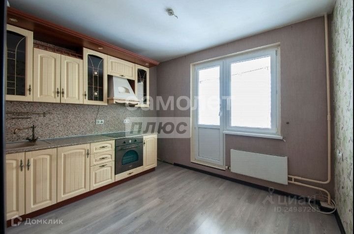 Продаётся 1-комнатная квартира, 43 м²