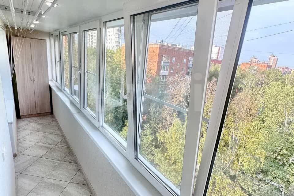 Продаётся 1-комнатная квартира, 35 м²