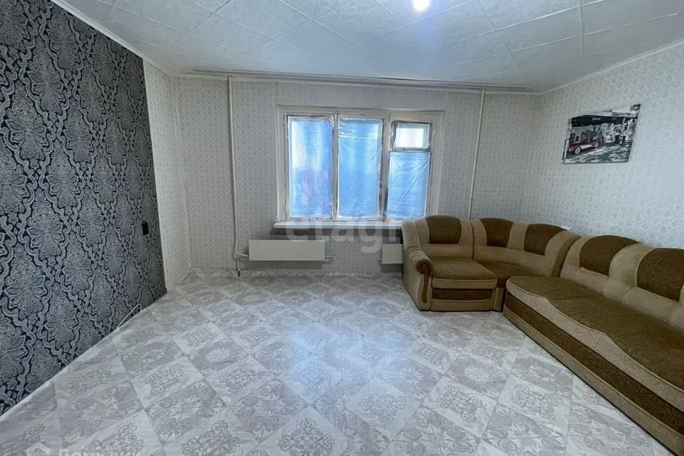 Продаётся 3-комнатная квартира, 65.9 м²
