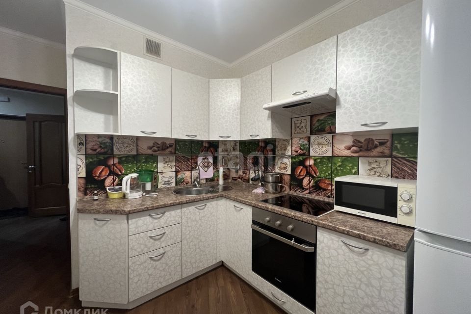 Сдаётся 1-комнатная квартира, 37 м²