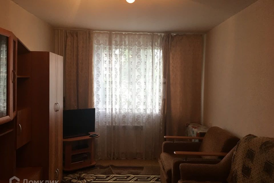 Продаётся 1-комнатная квартира, 40.7 м²