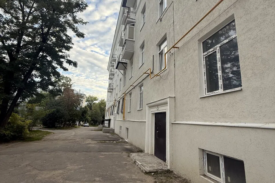 Продаётся 3-комнатная квартира, 61.8 м²