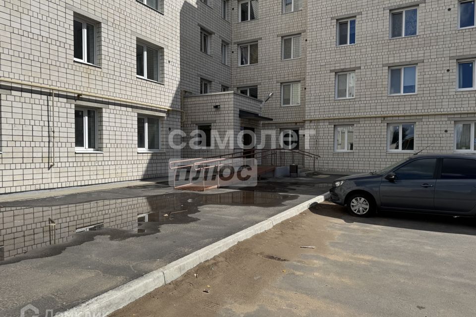 Продаётся 4-комнатная квартира, 79.9 м²