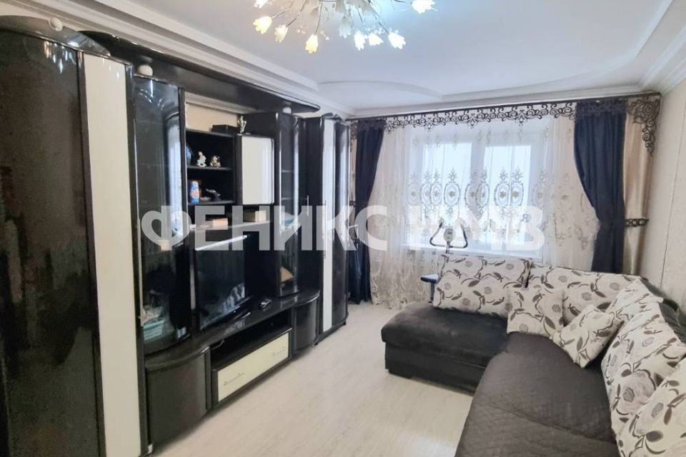 Продаётся 1-комнатная квартира, 46 м²