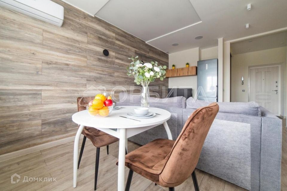 Продаётся 1-комнатная квартира, 43 м²