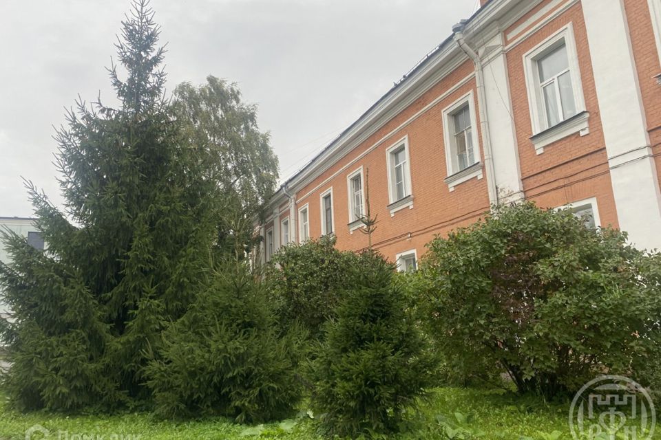 Продаётся 3-комнатная квартира, 93.7 м²
