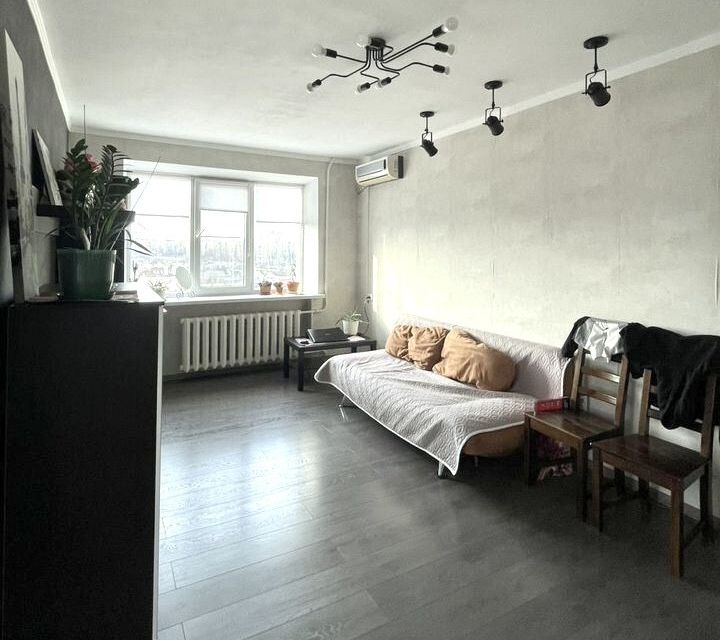 Продаётся 2-комнатная квартира, 50.5 м²