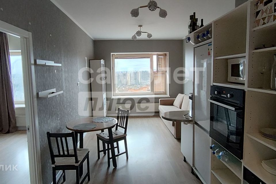 Сдаётся 2-комнатная квартира, 41.7 м²