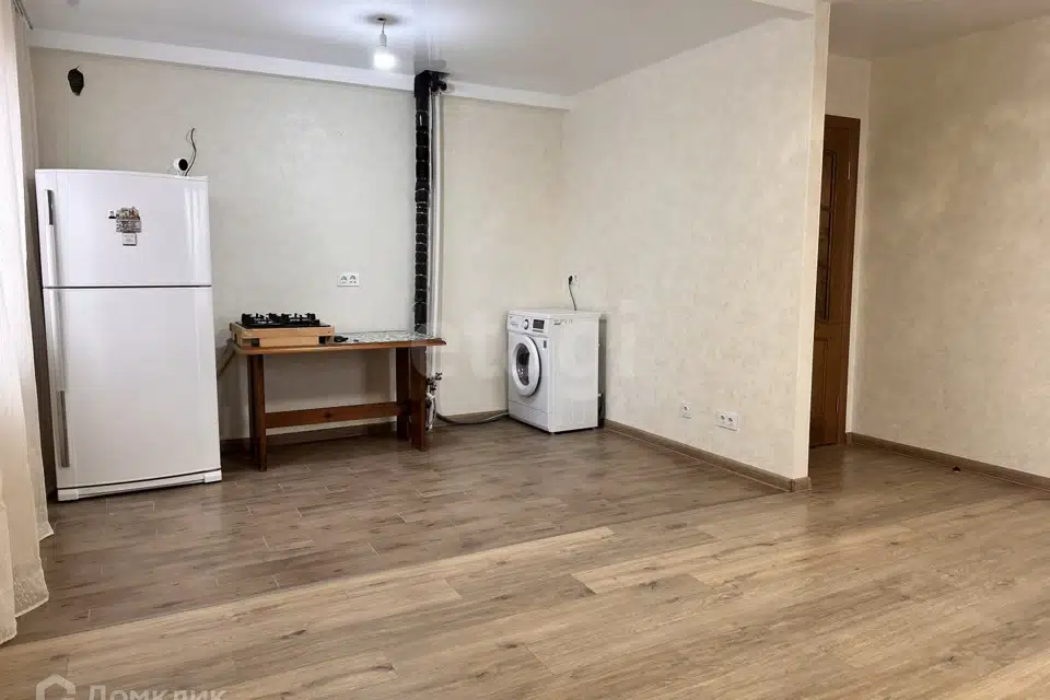 Продаётся 2-комнатная квартира, 42.2 м²