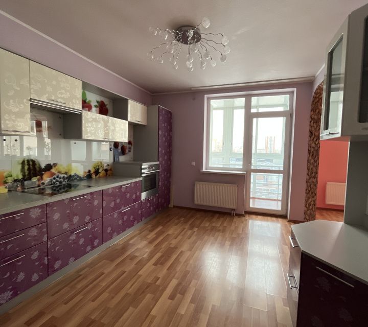 Сдаётся 3-комнатная квартира, 104 м²