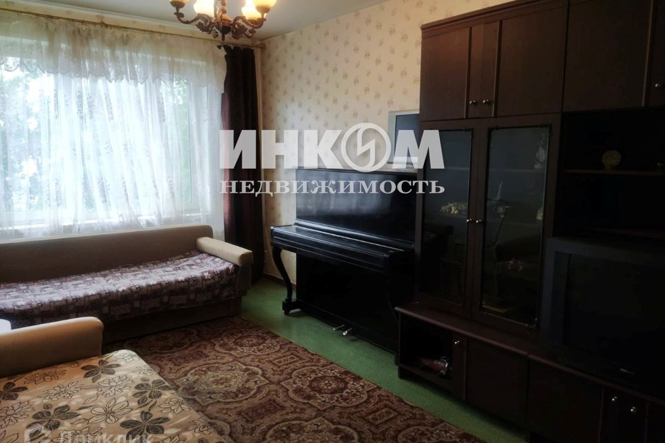 Продаётся 3-комнатная квартира, 57.6 м²