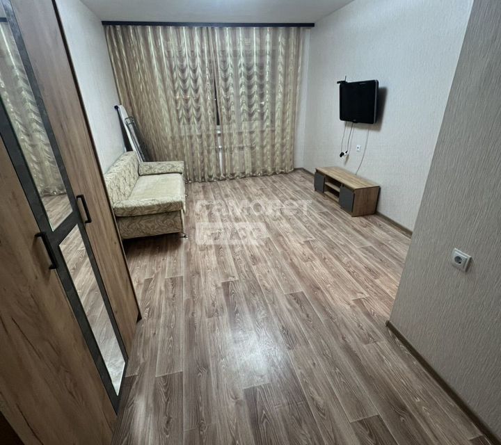 Сдаётся 1-комнатная квартира, 42 м²
