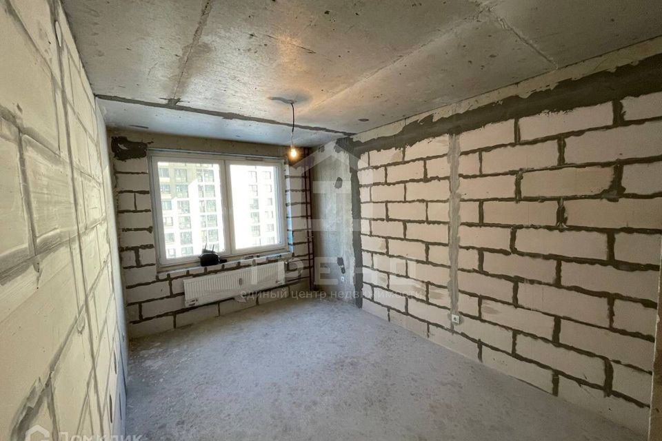 Продаётся 1-комнатная квартира, 34 м²
