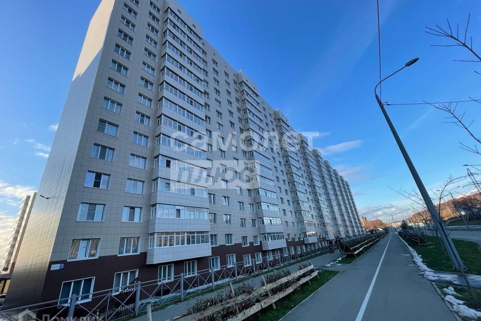 Продаётся 2-комнатная квартира, 71.7 м²