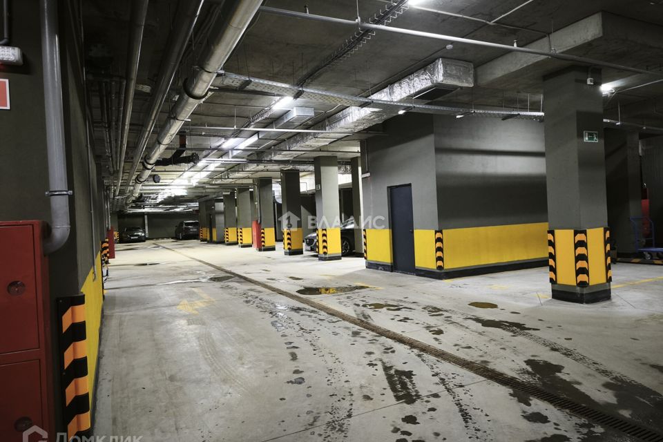 Продаётся машиноместо, 13.5 м²