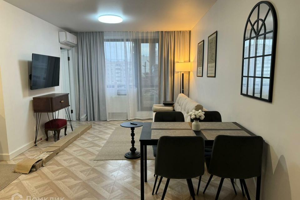 Продаётся 3-комнатная квартира, 53.6 м²
