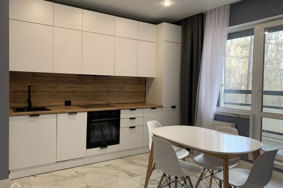 Продаётся 3-комнатная квартира, 77.29 м²