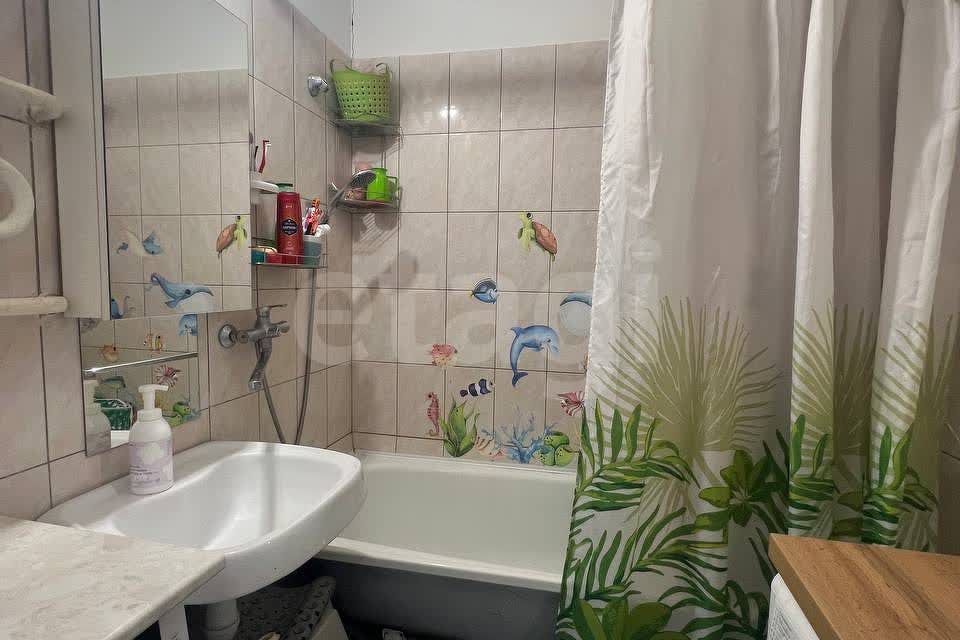 Продаётся 2-комнатная квартира, 56.4 м²
