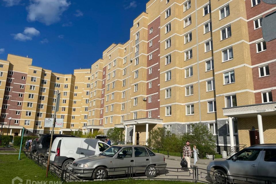 Продаётся 1-комнатная квартира, 37.7 м²