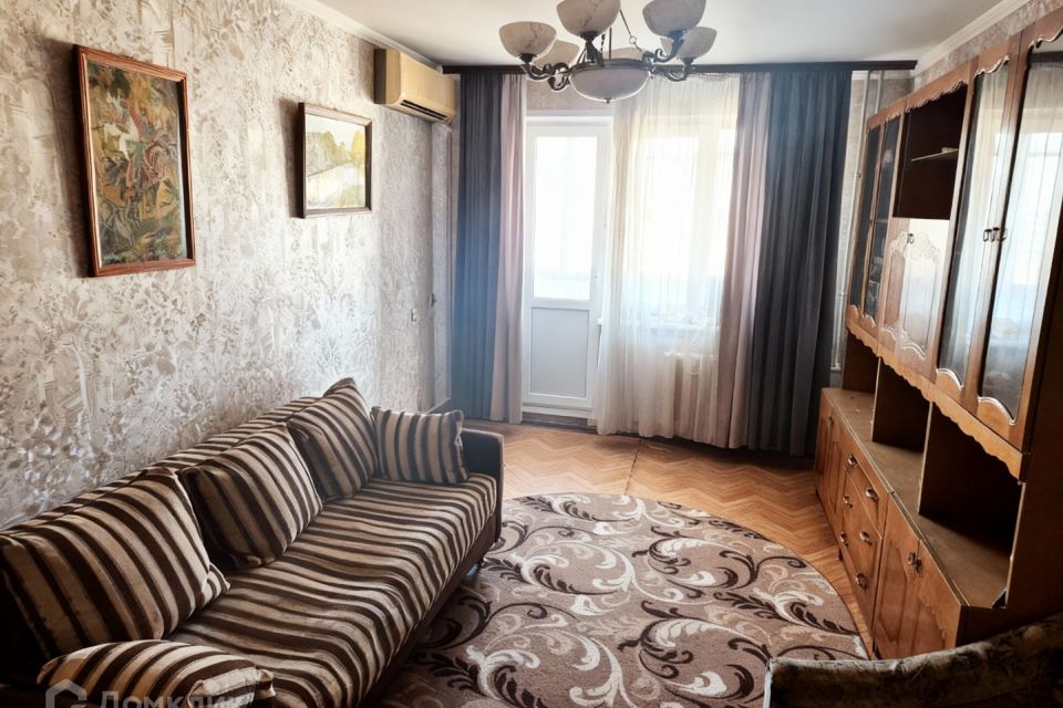 Продаётся 3-комнатная квартира, 63 м²