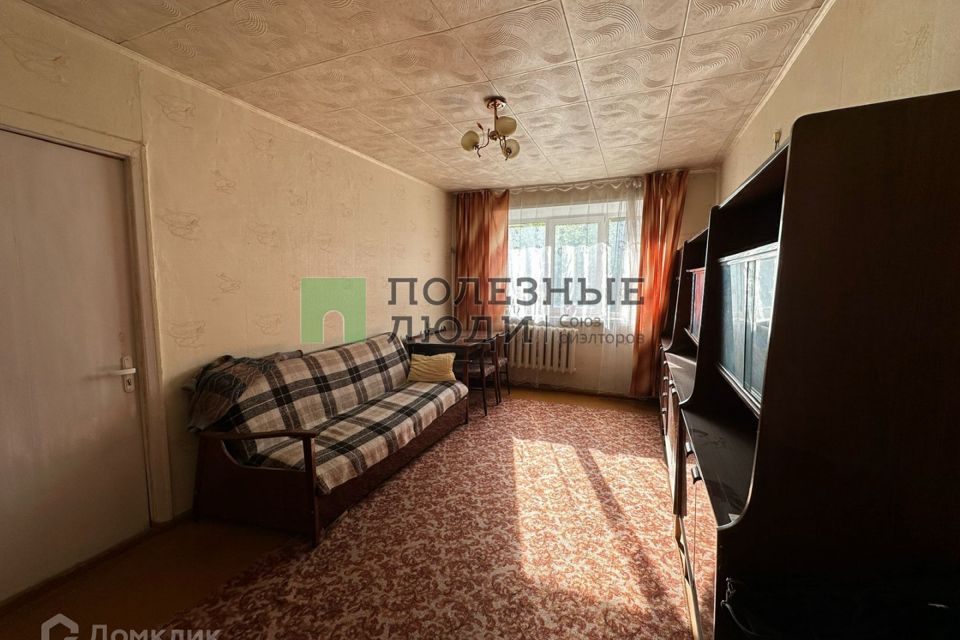 Продаётся 3-комнатная квартира, 60.9 м²